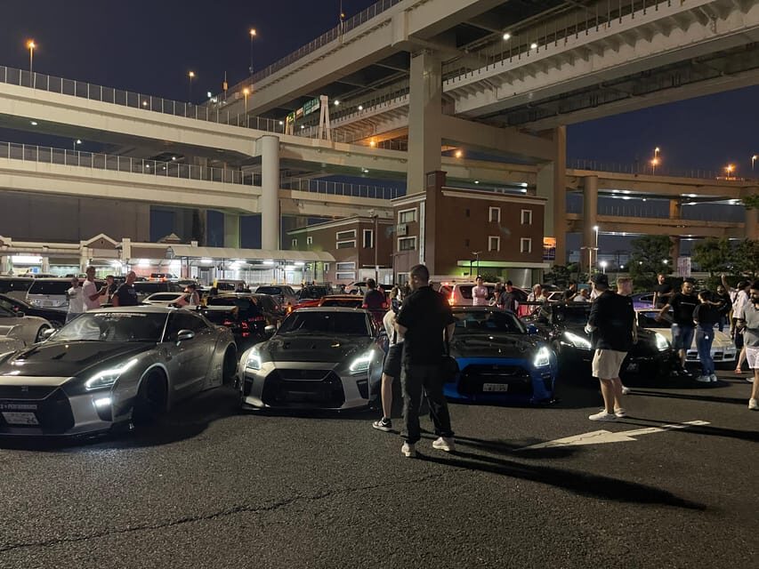 Daikoku Parking : going by this mini JDM - one customer only - Tatsumi 1st PA Stop: More Time, More Watching, Better Photos