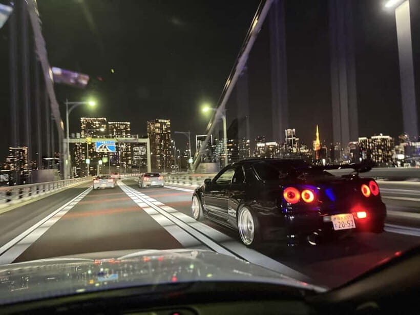 Daikoku & Tokyo JDM Night Tour in R34 or TopSecret R35 GT-R - Cruise time with an R34 group: the social energy part