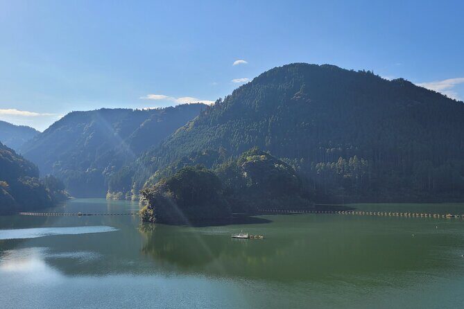 Deluxe Private Tour: Hita, AOT Statues and Onsen from Fukuoka - Price and value: why this feels fair for a private day trip