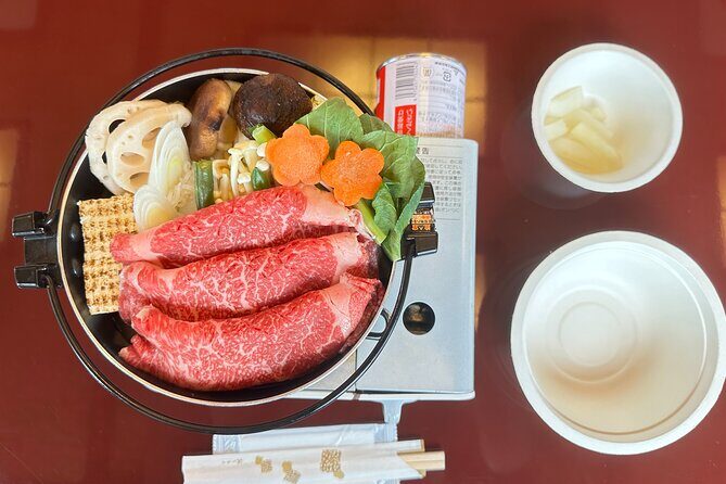 Dinner Cruise with Show, Beef Sukiyaki, Drink, Tokyo Tower Option - What a Tokyo Bay yakatabune ride feels like at night