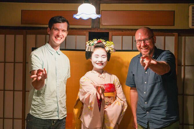 Dinner with Maiko in a Traditional Kyoto Style Restaurant Tour - The maiko time: questions, performance, and the pace of traditional interaction
