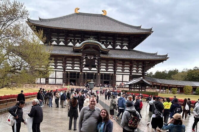 Discover Ancient Nara: Private Car Tour from Kyoto or Osaka - Naramachi Nigiwai-no-le: townhouses, mochi pounding, and snacks