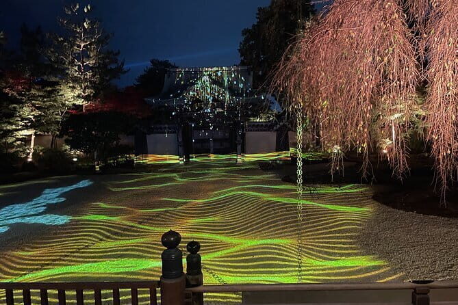 Discover Kyoto at Night by Bike - Gion by night: Hanamikoji and the quiet art of passing through