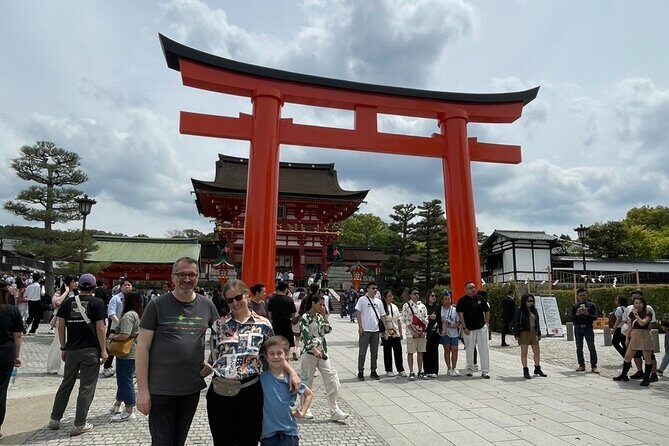 Discover Kyoto by Bike Full Day Tour - Riding the Kamo River and the quieter geisha lanes near Gion