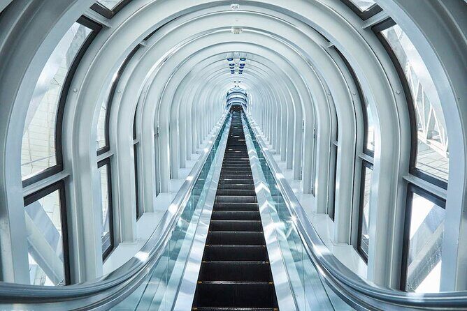 Discover Osaka's Iconic Umeda Sky Observation - Timing Tips for Sunset and Night Views (and Why 9:30 Matters)