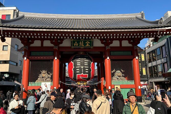 Discover the hidden gems of Tokyo:Private Tour with a Local Guide - Price and value for a private 2-hour to 1-day walk