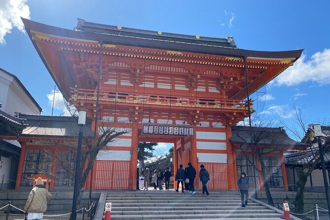 Discover the Secrets of Fushimi Inari and Gion with a Local Guide - Key things to know before you go