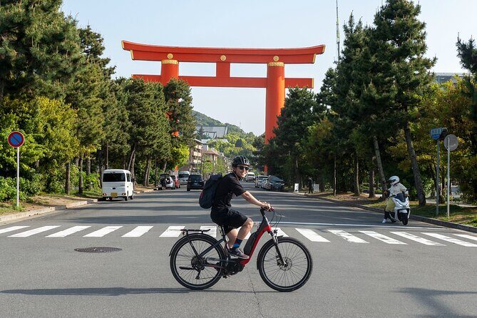 Early Bird E-biking through East Kyoto - Why Early-Bird E-biking Works for East Kyoto