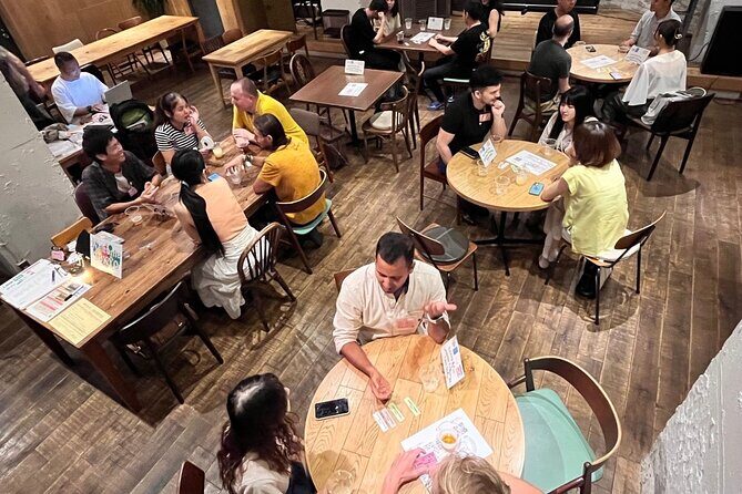 Easy Japanese Speaking Experience and Meet Locals in Shibuya - The conversation engine: topic cards plus staff-made groupings