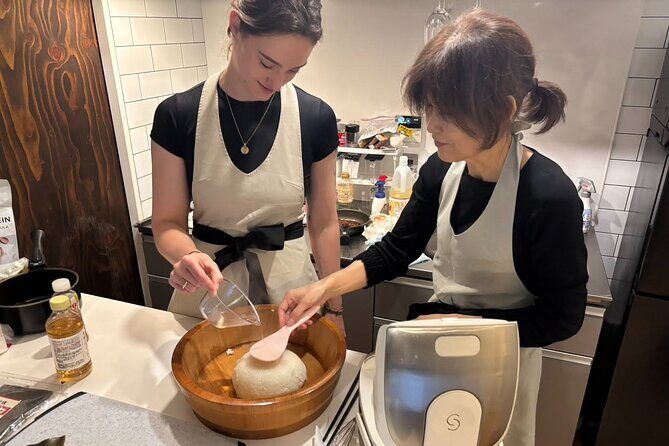 Ebisu Food Tasting Experience with Japanese Cooking Class - Temaki Sushi Course: Sushi Rice, Tamagoyaki, and Your Own Rolls