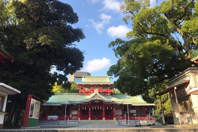 Edo Tokyo Small-Group Tour: History, Culture & Local Experiences - Stop 2: Tomioka Hachimangu and the Sumo Memorial Stones