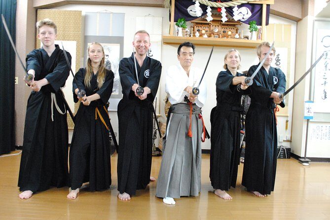 Embrace the Samurai Way: Iaido Swordsmanship Experience in Tokyo - The lesson structure: fundamentals, philosophy, and level-based coaching