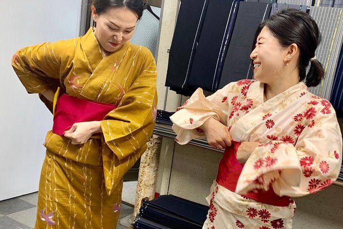 Exclusive private Yukata dressing workshop - Tea break, then head out: using Osaka time wisely