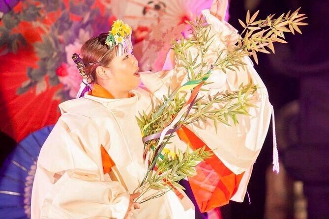Experience Being a Shinto Priest or Shrine Maiden at NAGOYA - What the Miko and Priest Attire Communicates