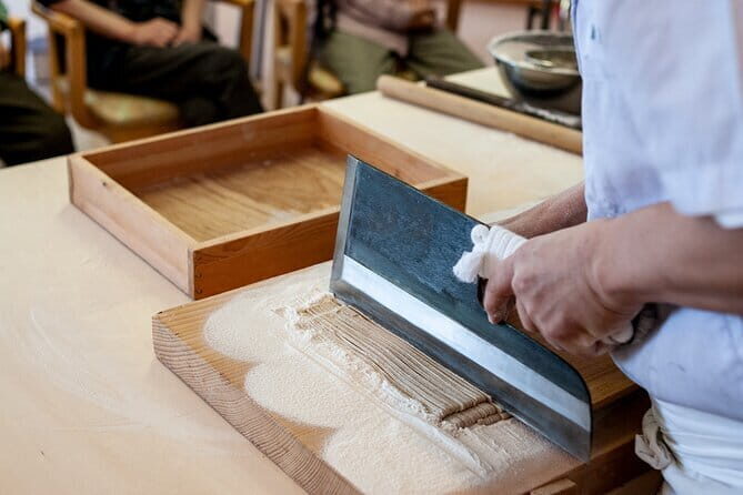 Experience Big soba knife Soba Making Class in Tokyo Kappabashi - Key Things You’ll Notice in This Soba Class