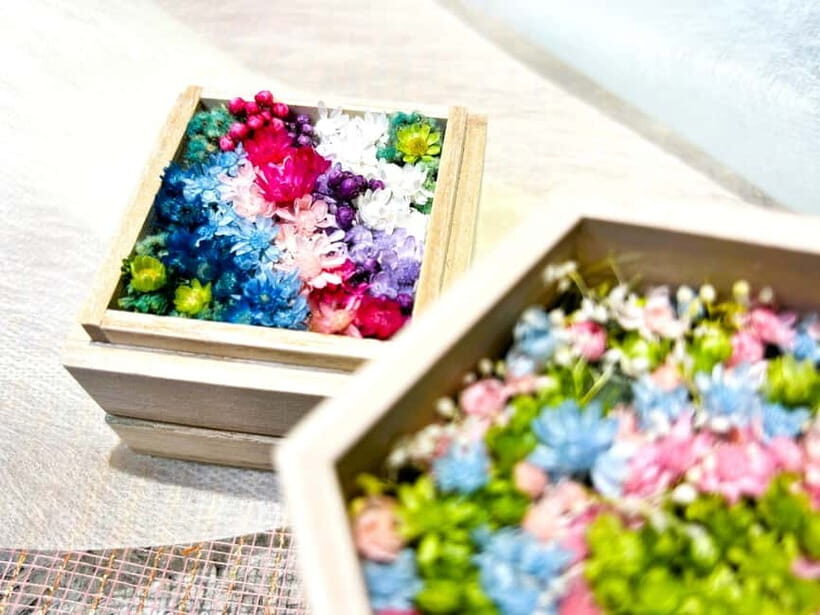 Experience Crafting a Flower-Adorned Mini Japanese Garden - What you’ll create: a Japanese-style mini garden diorama in a box