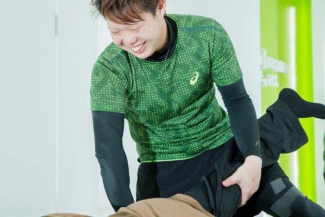 Experience shiatsu stretch in Japan - Where to Meet: The Address and Why It Fits Your Day