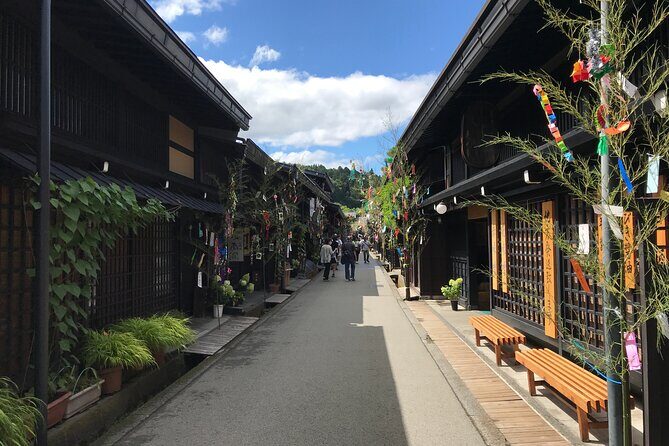 EXPERIENCE TAKAYAMA OLD TOWN 30 MINUTES walk - Price and Value: A Fast, Local Guide for $26.43