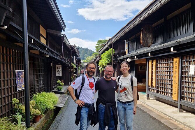 EXPERIENCE TAKAYAMA OLD TOWN 30 MINUTES walk - Timing, Weather, and Comfort: Make the Half-Hour Work for You