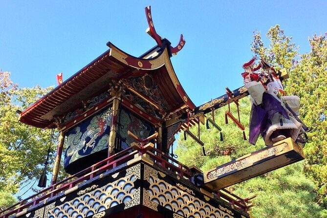 EXPERIENCE TAKAYAMA OLD TOWN & MORNING MARKETS in 1 Hour! - Miyagawa Morning Market: snacks, produce, and everyday crafts