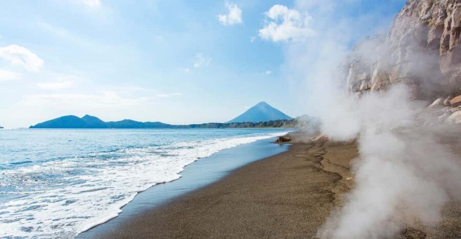 Experience the blessings of volcanoes in Kagoshima, Kyushu - Private-day logistics: where you meet and how the drive feels