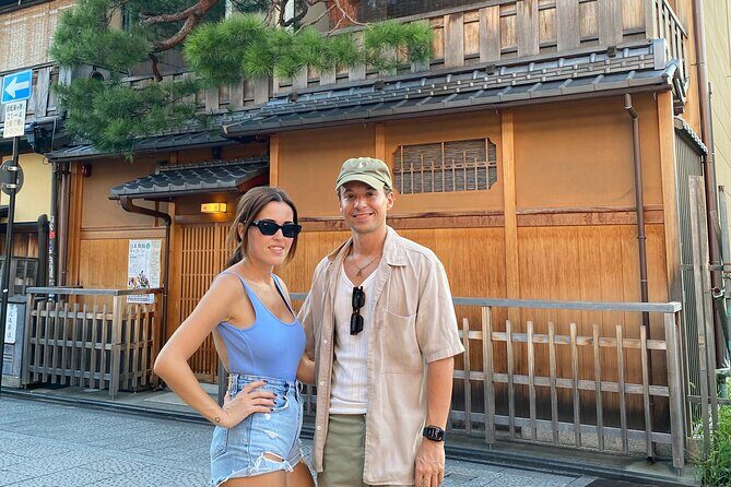 Explore Hidden Kyoto by E-Bike: Private, Scenic & Fun - Heian Jingu’s giant torii and a quick Gion street pause