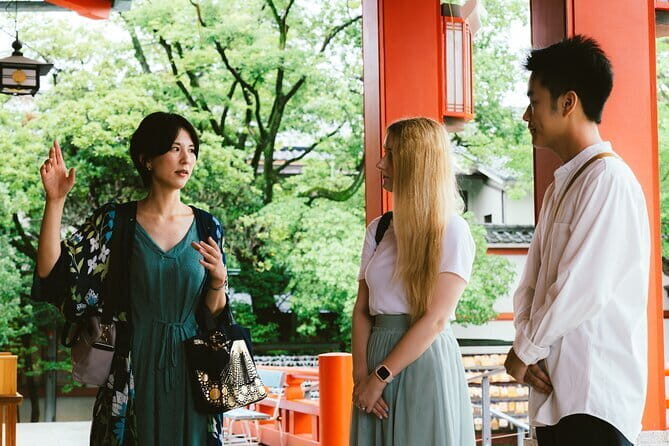 Explore Local Tokyo: Buddhism & Shinto - Tomioka Hachimangu Shrine: The Shinto Side of the Story