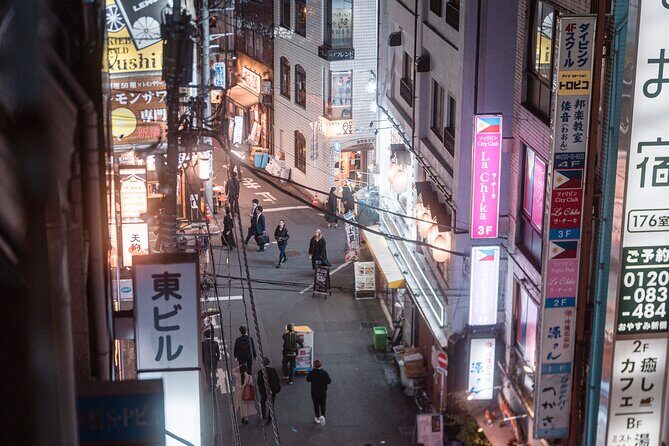 Explore Unique Tokyo Streets / Learn with a Pro Photographer - Tripod help, and how to plan for night shots without drama