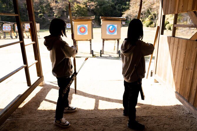Field Archery Experience in Hiroshima, Japan - Your first shots: using the outdoor range up to 70 meters