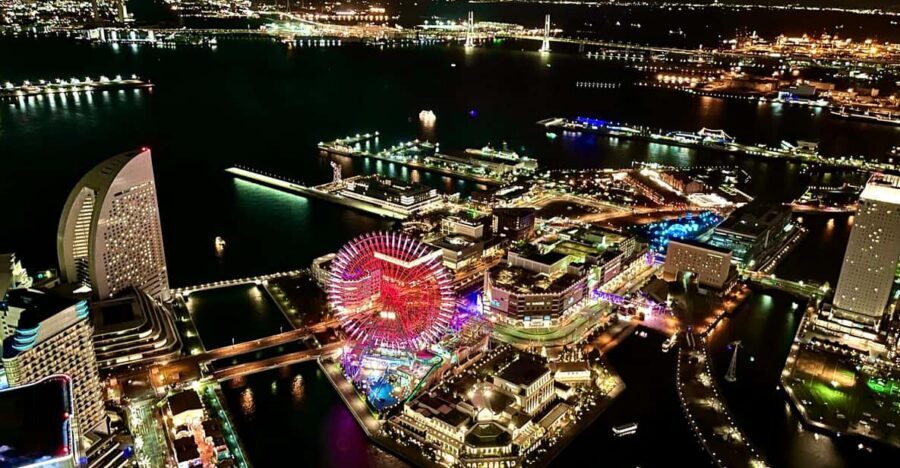 Find Yokohama's Hidden Gem: Walking Tour with Local Guide - The route vibe: waterfront views, markets, parks, and artistic alleys