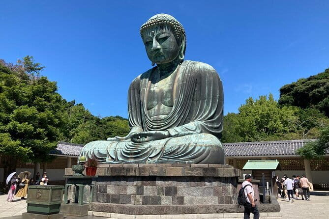 First time in Kamakura? Enjoy a Tour of All Must-sees! - Private guide energy: Akira, Yoshi, and Rumi style