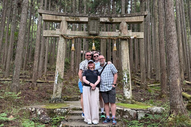 From Bamboo to Hidden Shrines: Kyoto’s Private Escape Tour by Car - Kyoto Station Pickup and a Calm 2–4 Hour Route