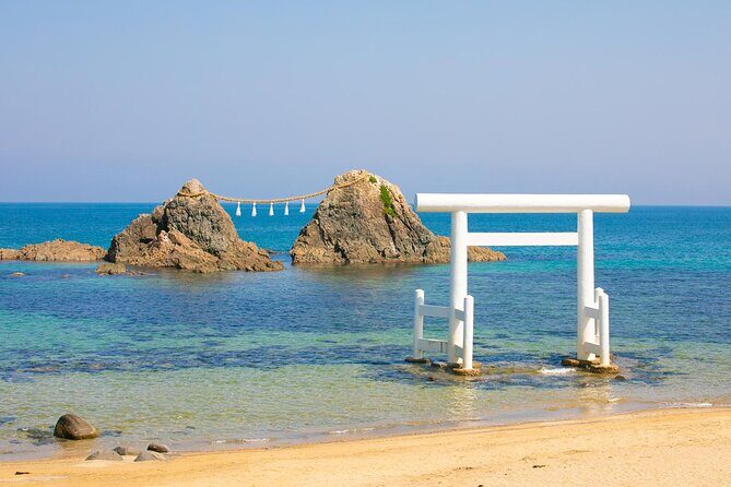 From Fukuoka Kyushu Itoshima Hidden Gems Day Tour - Raizan Sennyoji Taihioin: Temple Art That Feels Monumental