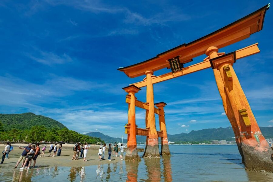 From Hiroshima: Miyajima Island Day Trip with Ropeway Ride - Meeting at Hiroshima Station: find your guide, then ride the rhythm