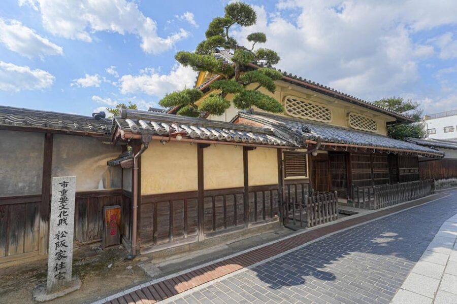 From Hiroshima: Rabbit Island and Takehara Town Tour - How the return works: final ferry, bus ride, and a clean end to the day
