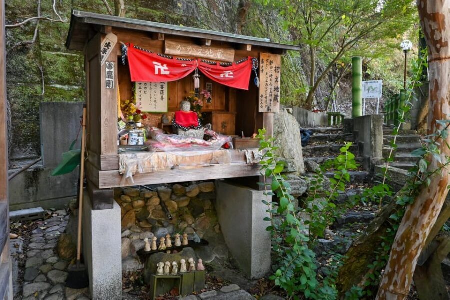 From Hiroshima: Rabbit Island and Takehara Town Tour - Okakae Jizō at the port route: the wish-and-feel legend