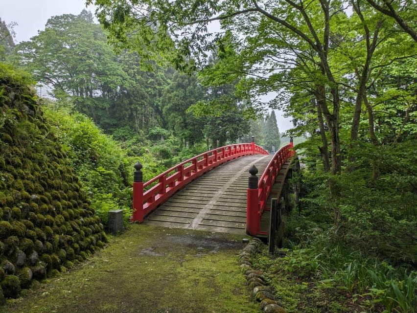 From Kanazawa/Toyama: Snow Wall & Mysterious Valley Day Tour - Who this tour fits best (and who should think twice)