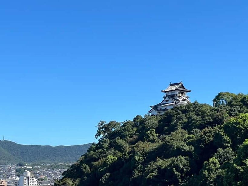 From Nagoya: Inuyama Castle, Ena Gorge, Magome, Tsumago Tour - Inuyama Castle: A Hilltop Fortress With Underground Levels