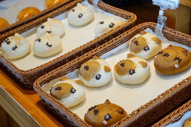 From Nagoya: Kamikochi Guided Hike in the Japanese Alps - Time at Kappa-bashi: photos, snacks, and browsing