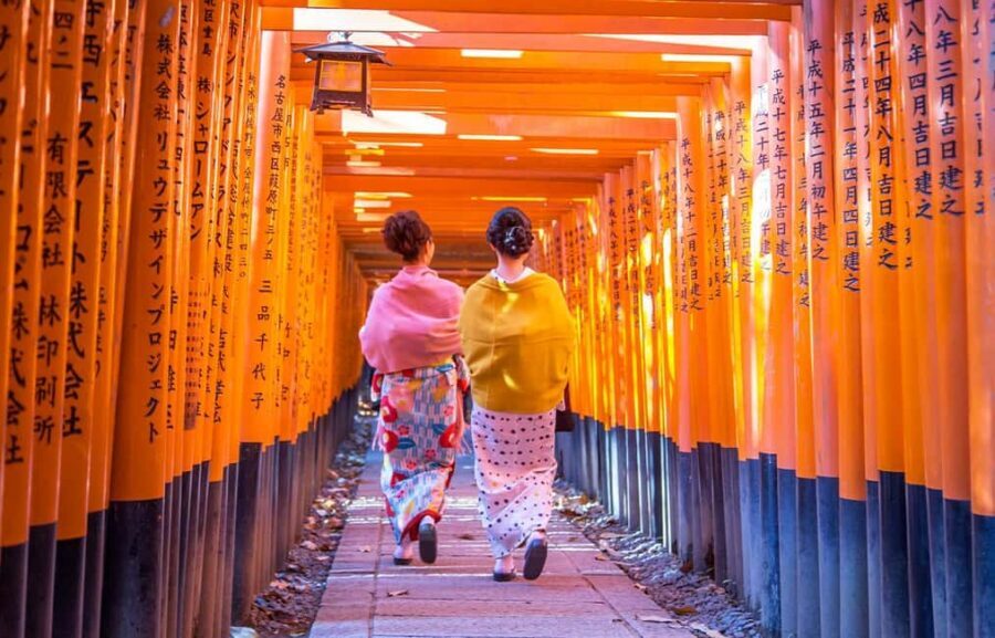 From Osaka: Kyoto, Nara, Fushimi Inari & Arashiyama Day Tour - The big idea: a lot of Kyoto and Nara in one organized day