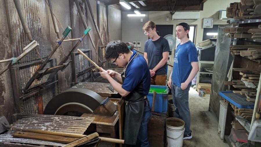 From Osaka: Sakai Knife Maker or Blacksmith Walking Tour - Meeting at Nankai Sakai Station and starting with mochi