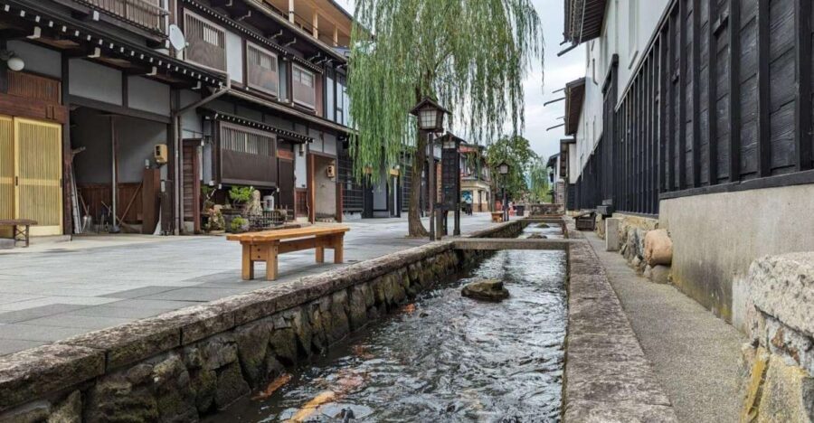 From Takayama: Delve into Hida-Furukawa's Cultural Treasures - Shirakabe Dozogai Street: the white-wall warehouse walk