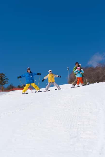 From Tokyo: Fujiyama Snow Resort Yeti Winter Ski Day Tour - Choose your package: Shuttle, Ski+Lift, Ski Lesson, or sledding