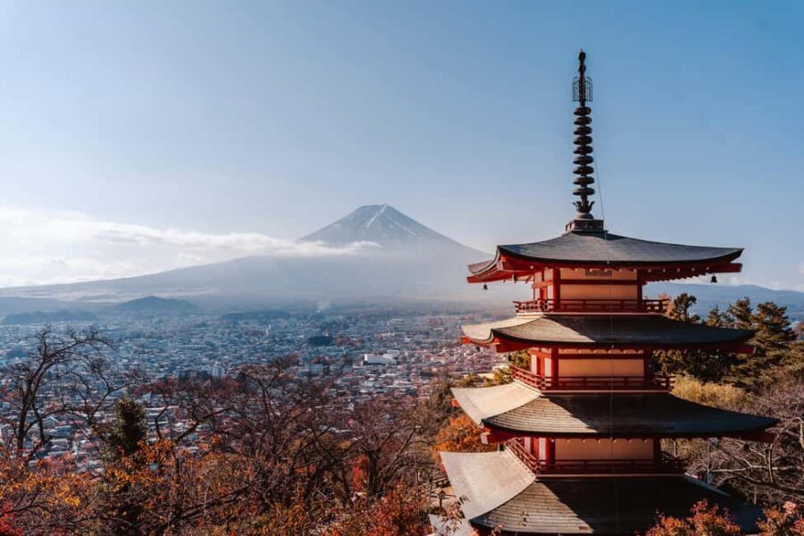 From Tokyo: Mount Fuji Highlights Private Tour - From Central Tokyo to Lake Kawaguchi and Oishi Park
