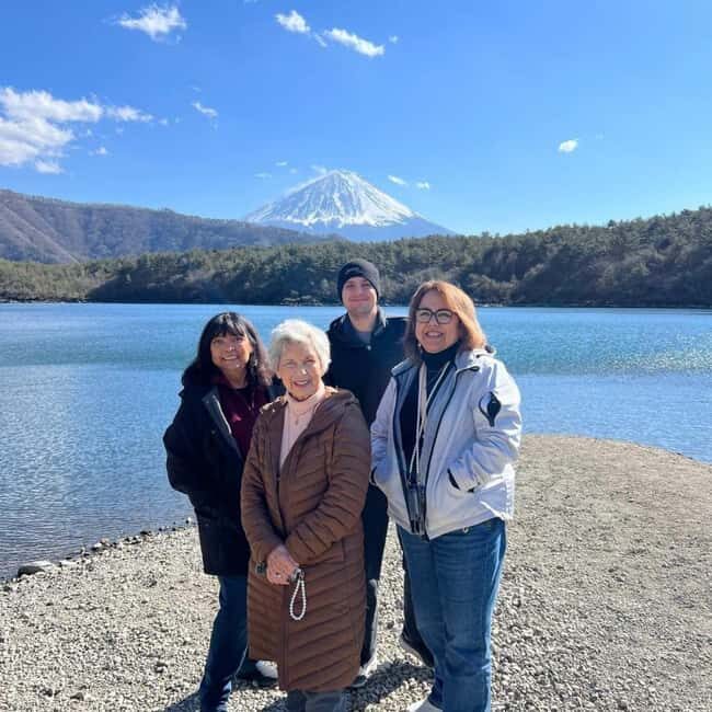 From Tokyo: Mt Fuji Private Day Tour In Luxury Land Cruiser - Lake Kawaguchiko and Fujikawuchiko: Where the Water Mirror Happens