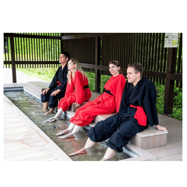 From Tokyo Private Mount Fuji & Hakone Day Trip With Pick Up - The fast photo breaks: Lake Ashi, Yamanashi, and where they fit