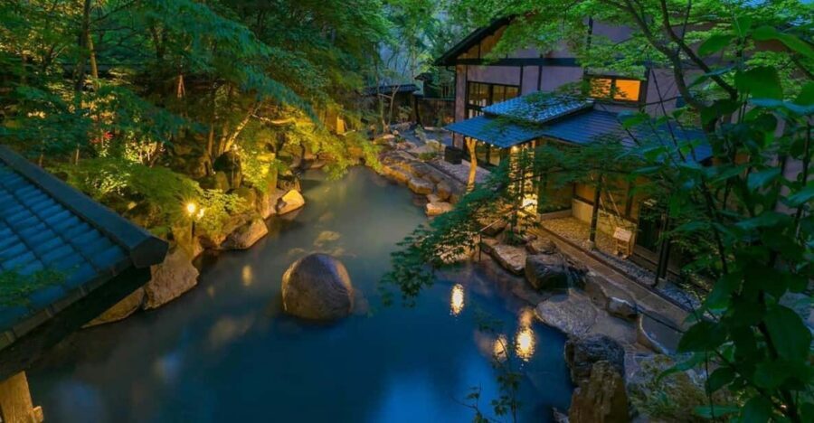 From Tokyo: Private Tour to Fuji/Hakone - Onsen, Art, Nature - Comfort and Timing: The 10-Hour Route Out of Tokyo