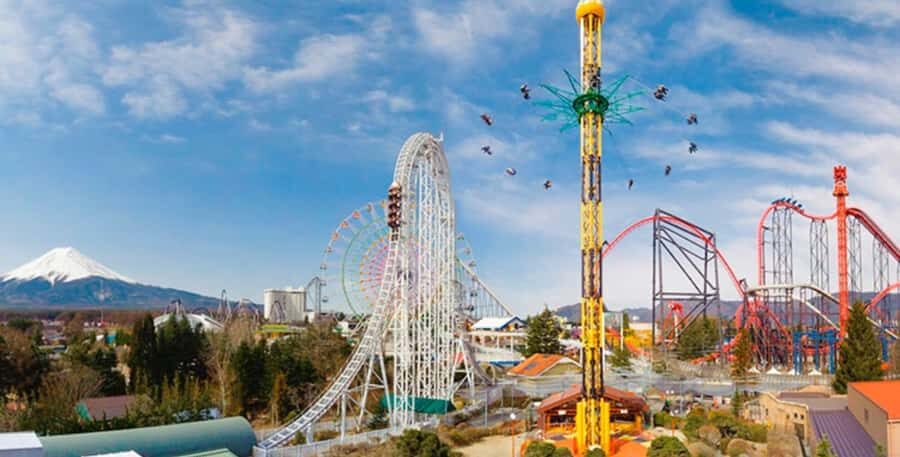 Fuji-Q Highland Amusement Park: 1 Day private tour by Car - The coaster plan: Fujiyama, Do-dodonpa, and Takabisha