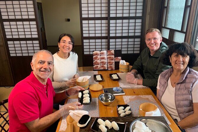 Fujisan Sushi Making Lesson - English support from a veteran chef (and why the Japanese part helps)