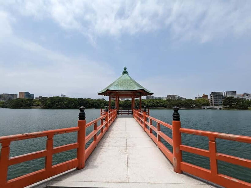 Fukuoka Cultural Walk: Castle, Shrines, Temples & Tales - Fukuoka SkyTree and neighborhood wandering: the part that helps you after the tour